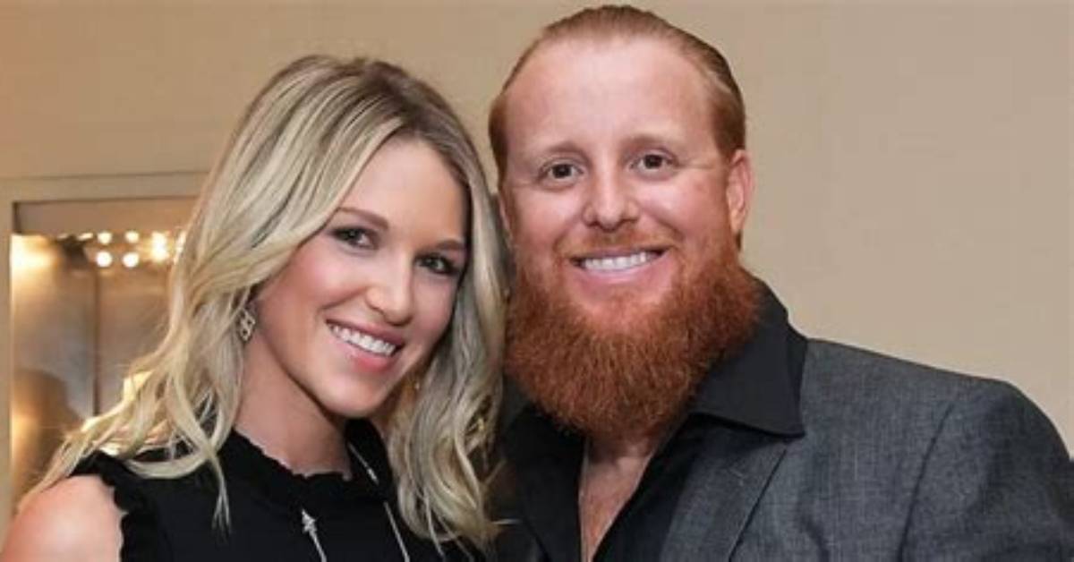 Justin Turner Net Worth, Age, Height, Bio, Birthday, Wiki!