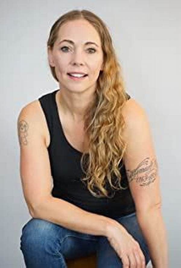 Justine Priestley - Net Worth, Age, Height, Birthday, Bio, Wiki!