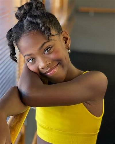 Kamryn Smith - Net Worth, Age, Height, Birthday, Bio, Wiki!