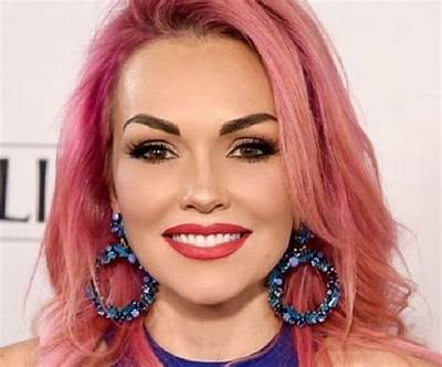 Kandee Johnson Net Worth, Age, Height, Bio, Birthday, Wiki!