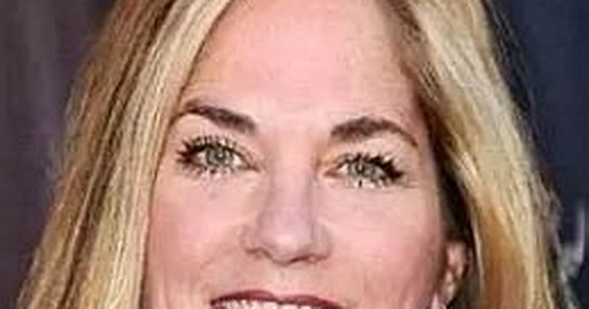 Kassie Depaiva Net Worth, Age, Height, Bio, Birthday, Wiki!