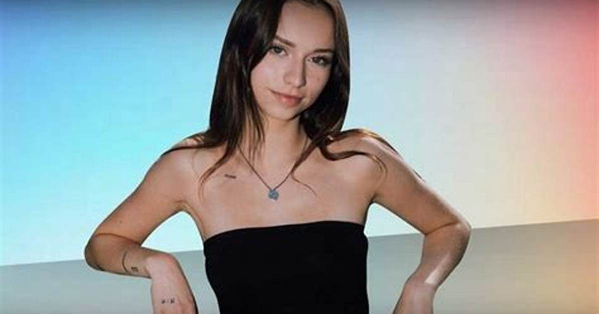 Katelyn Elizabeth - Net Worth, Age, Height, Birthday, Bio, Wiki!