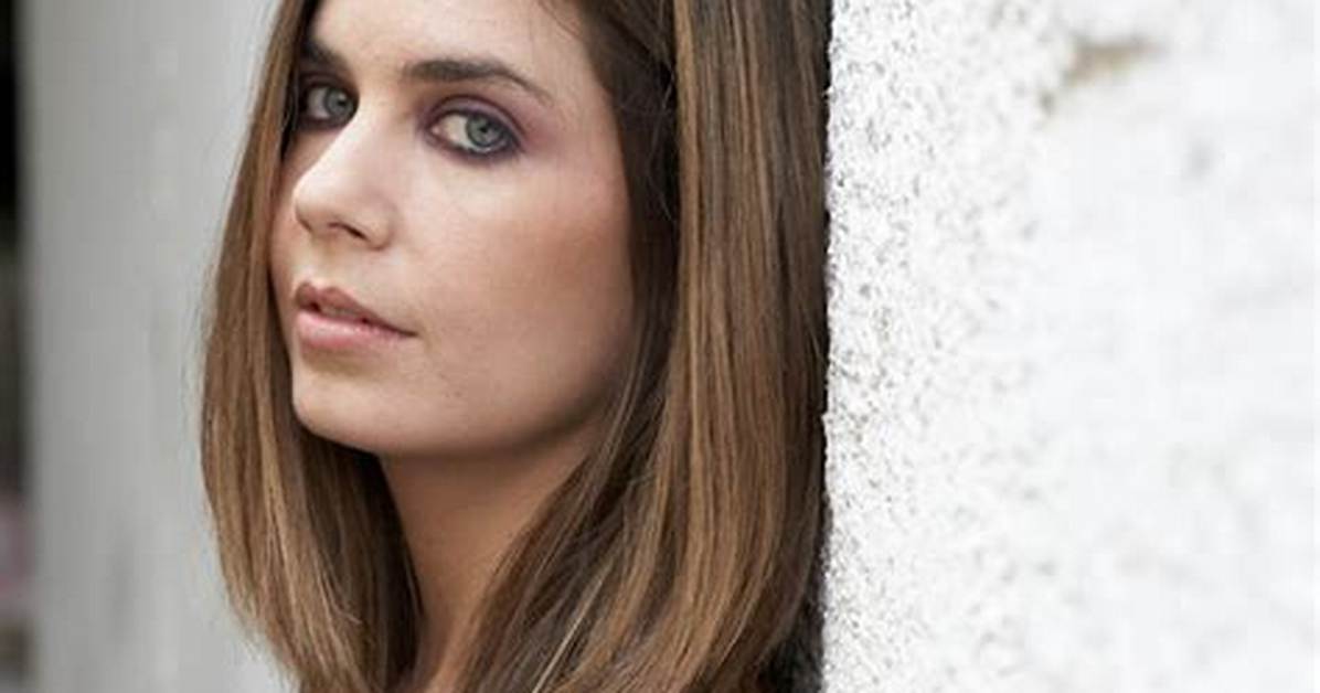 Katerina Moutsatsou - Net Worth, Age, Height, Birthday, Bio, Wiki!