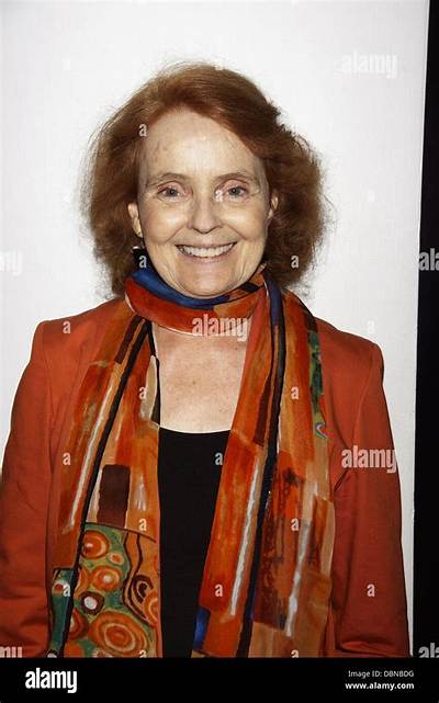 Katharine Houghton Net Worth, Age, Height, Bio, Birthday, Wiki!