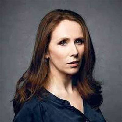 Katherine Tate Net Worth, Age, Height, Bio, Birthday, Wiki!