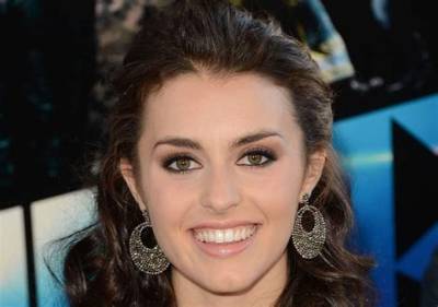 Kathryn Mccormick Net Worth, Age, Height, Bio, Birthday, Wiki!