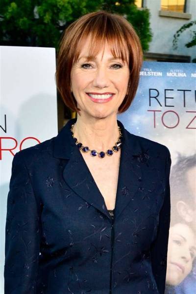 Kathy Baker - Net Worth, Age, Height, Birthday, Bio, Wiki!
