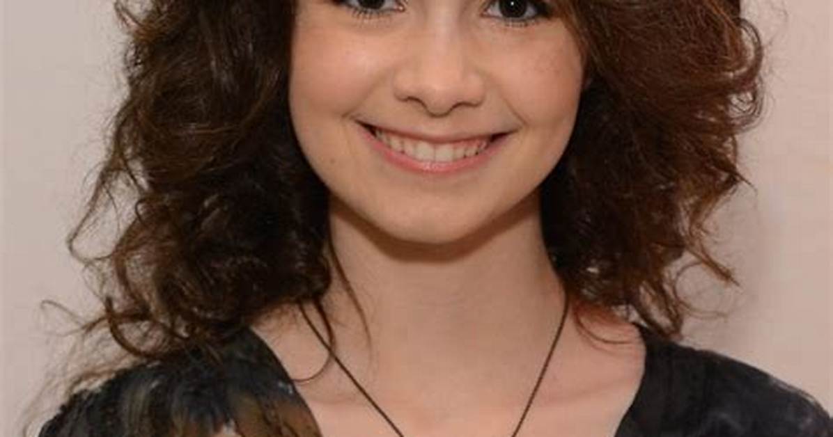 Katlin Mastandrea - Net Worth, Age, Height, Birthday, Bio, Wiki!