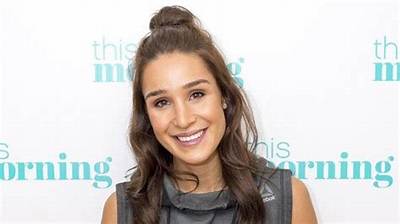 Kayla Itsines Net Worth 2024, Age, Height, Bio, Birthday, Wiki!