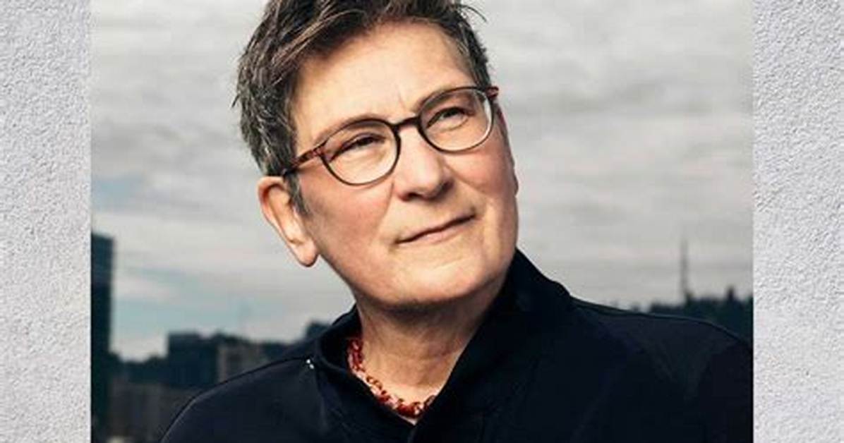 Kd Lang Net Worth, Age, Height, Bio, Birthday, Wiki!