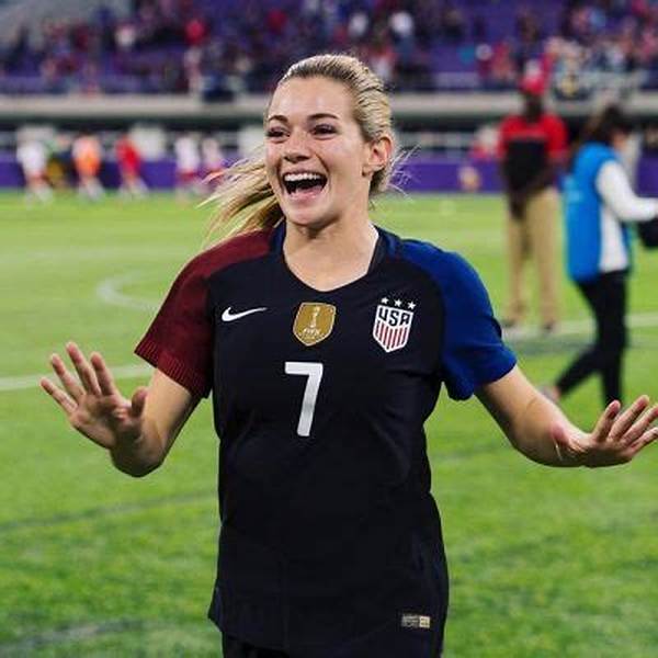 Kealia Ohai Watt Net Worth, Age, Height, Bio, Birthday, Wiki!