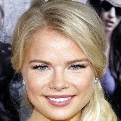 Kelli Goss - Net Worth, Age, Height, Birthday, Bio, Wiki!