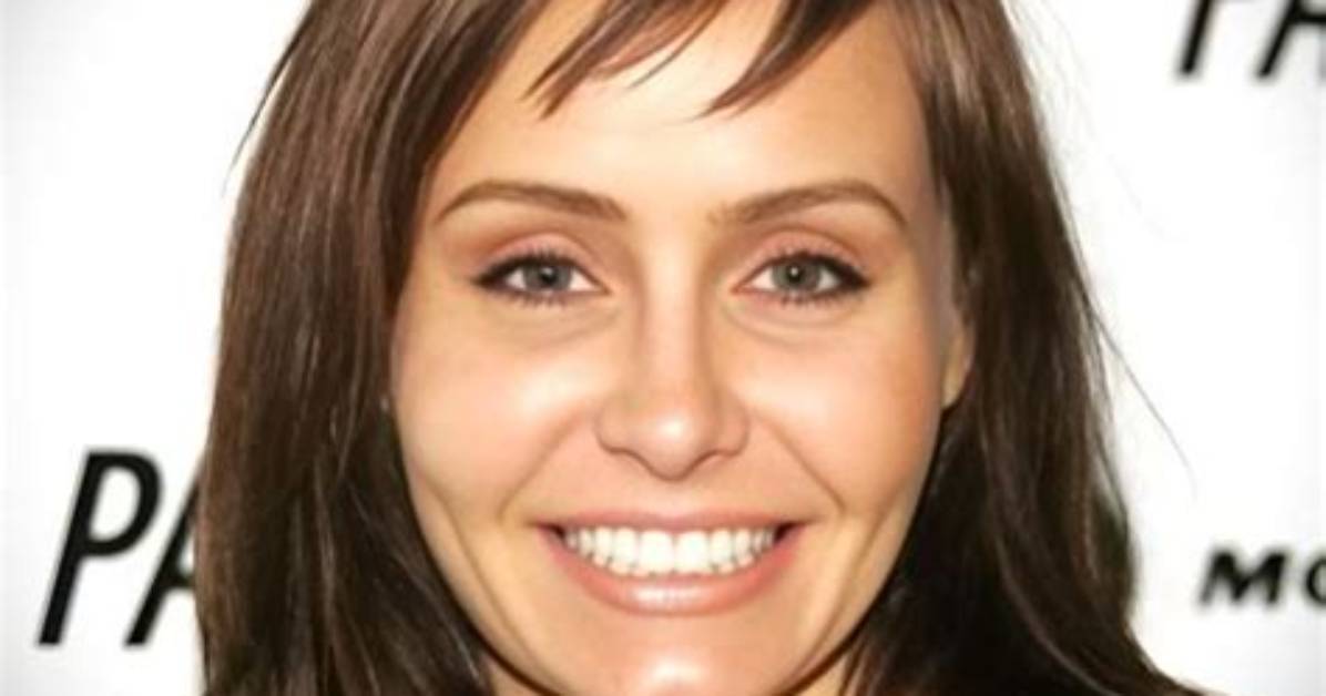 Kelli Mccarty - Net Worth, Age, Height, Birthday, Bio, Wiki!