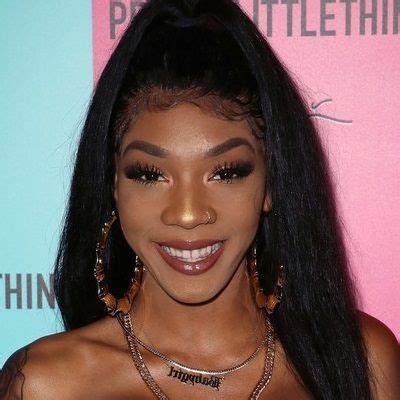 Kellie Sweet Net Worth, Age, Height, Bio, Birthday, Wiki!