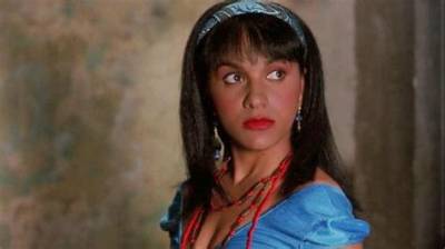 Kelly Jo Minter Net Worth, Age, Height, Bio, Birthday, Wiki!