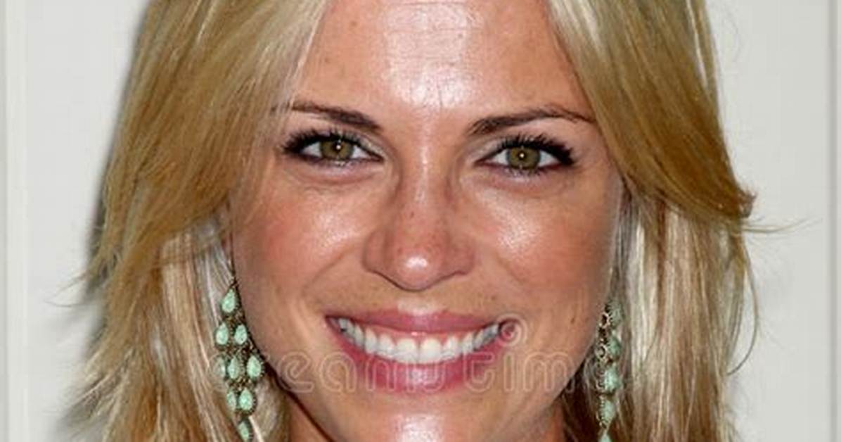 Kelly Sullivan Net Worth 2024, Age, Height, Bio, Birthday, Wiki!