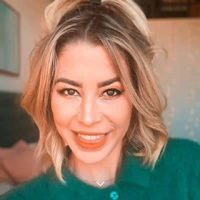 Kelsey Darragh Net Worth, Age, Height, Bio, Birthday, Wiki!