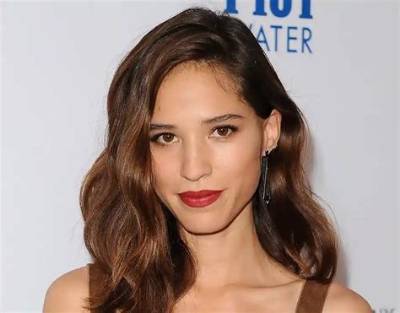 Kelsey Wells Net Worth, Age, Height, Bio, Birthday, Wiki!