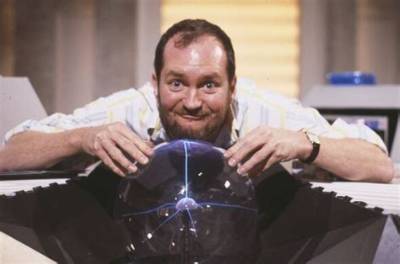 Kenny Everett - Net Worth, Age, Height, Birthday, Bio, Wiki!