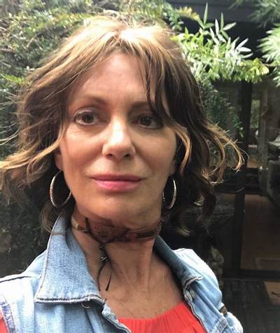 Kerry Armstrong Net Worth, Age, Height, Bio, Birthday, Wiki!