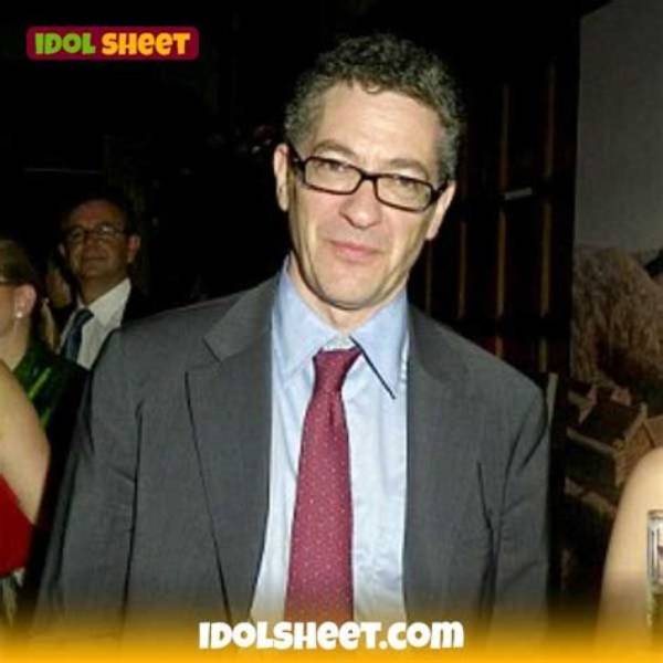 Kevin Maxwell Net Worth, Age, Height, Bio, Birthday, Wiki!