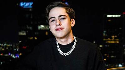Kevin Moreno Net Worth, Age, Height, Bio, Birthday, Wiki!