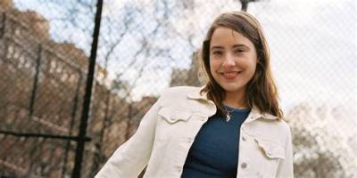 Kiera Mcnally - Net Worth, Age, Height, Birthday, Bio, Wiki!