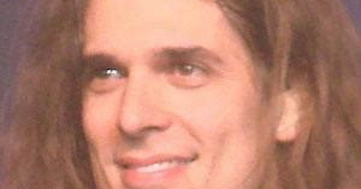 Kiko Loureiro - Net Worth, Age, Height, Birthday, Bio, Wiki!
