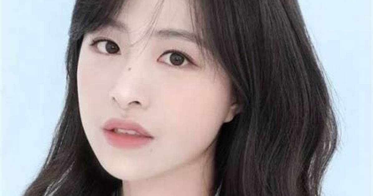 Kim Chae-Won Net Worth, Age, Height, Bio, Birthday, Wiki!