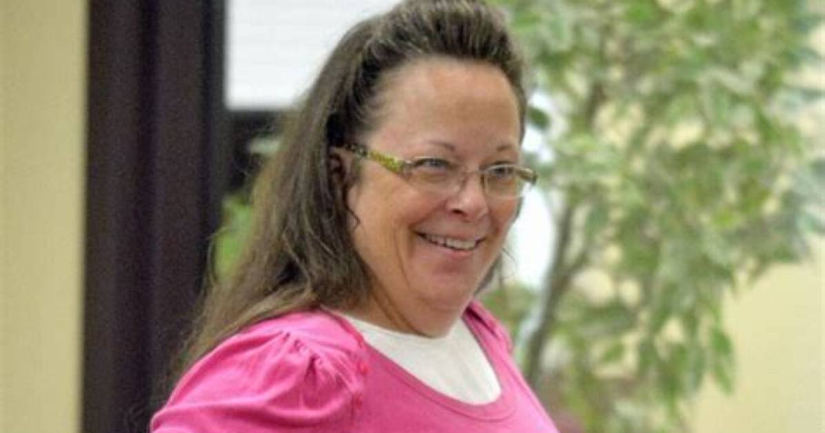 Kim Davis Net Worth, Age, Height, Bio, Birthday, Wiki!