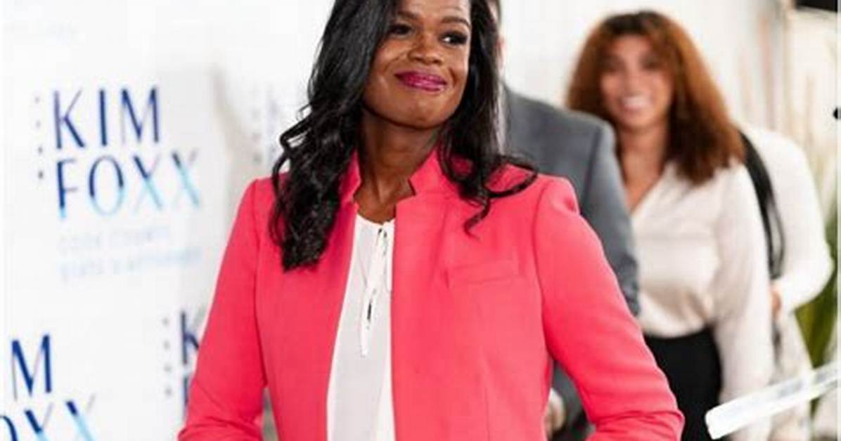 Kim Foxx Net Worth, Age, Height, Bio, Birthday, Wiki!