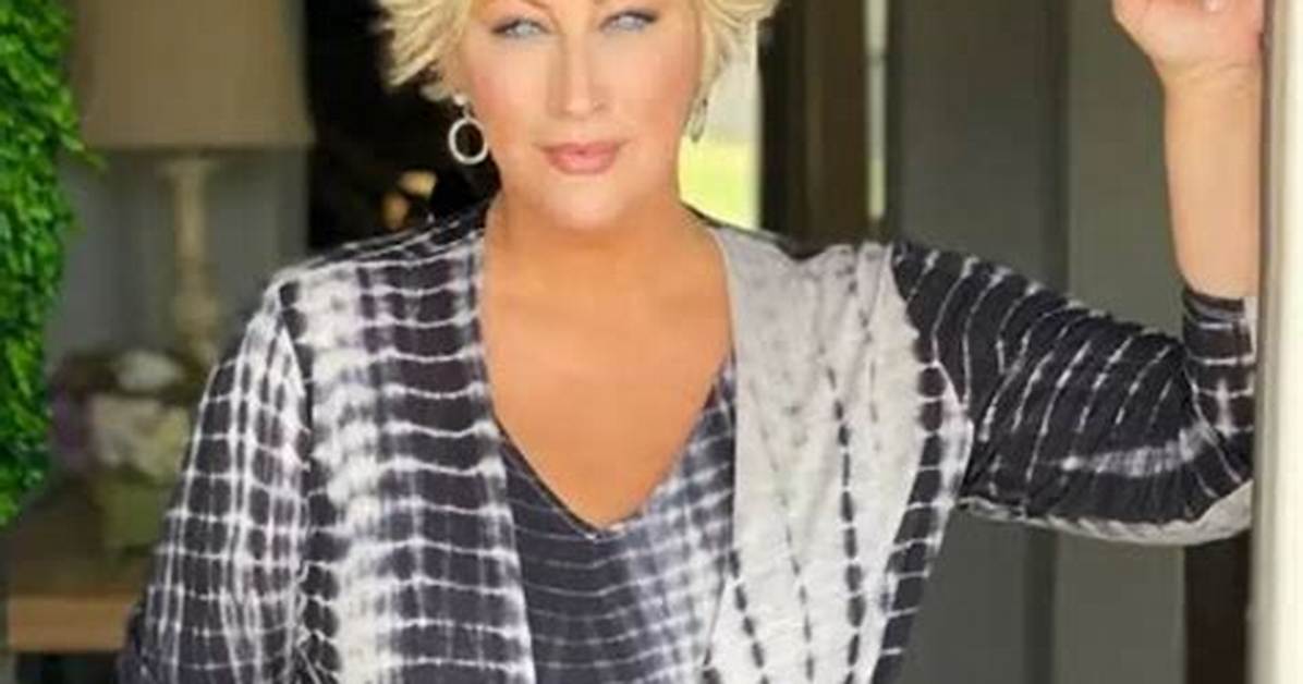 Kim Gravel Net Worth, Age, Height, Bio, Birthday, Wiki!