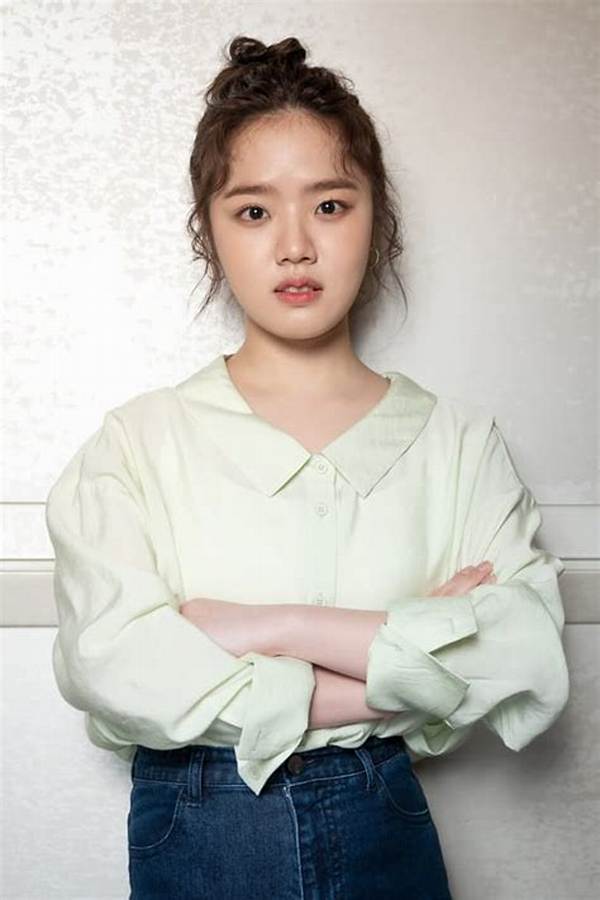 Kim Hyang-Gi - Net Worth, Age, Height, Birthday, Bio, Wiki!