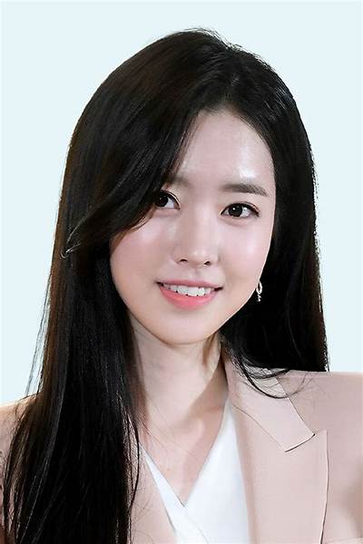 Kim Hye-in Net Worth, Age, Height, Bio, Birthday, Wiki!