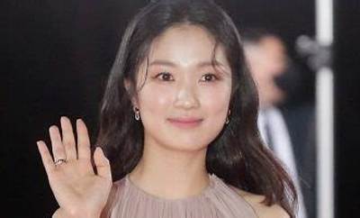 Kim Hye-Yoon - Net Worth, Age, Height, Birthday, Bio, Wiki!