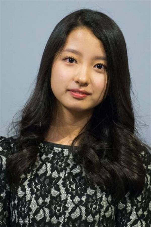 Kim Ji-Min - Net Worth, Age, Height, Birthday, Bio, Wiki!