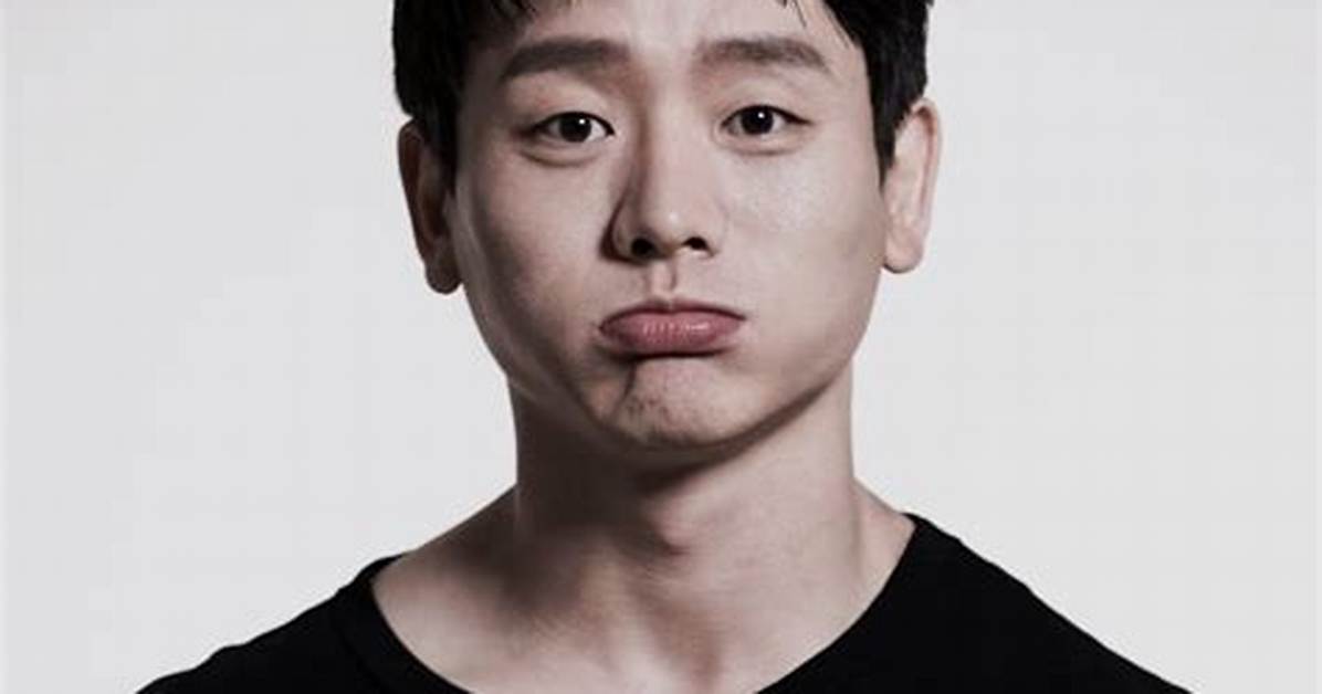 Kim Jin-Young - Net Worth, Age, Height, Birthday, Bio, Wiki!