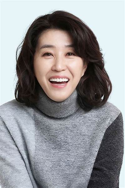 Kim Mi-Kyung Net Worth, Age, Height, Bio, Birthday, Wiki!
