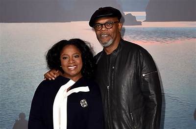Kim Richardson - Net Worth, Age, Height, Birthday, Bio, Wiki!