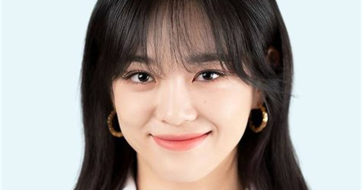Kim Se-Jeong - Net Worth, Age, Height, Birthday, Bio, Wiki!