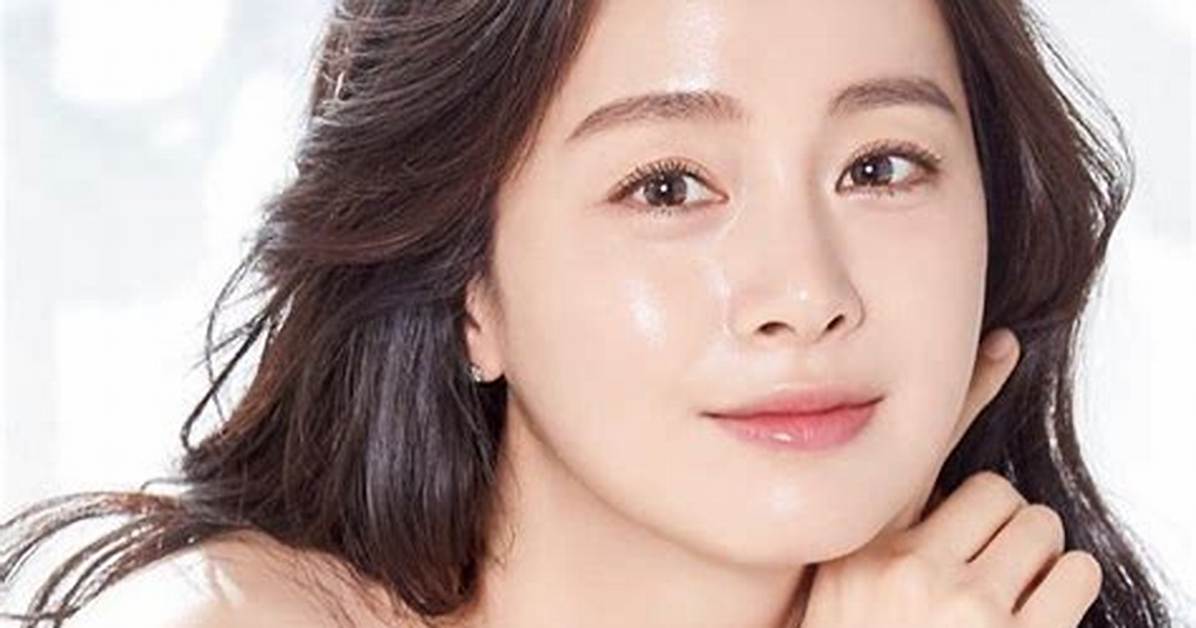 Kim Tae-Hee Net Worth, Age, Height, Bio, Birthday, Wiki!