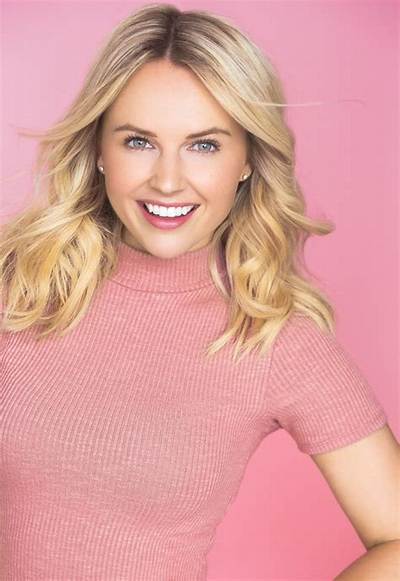 Kimberley Crossman Net Worth, Age, Height, Bio, Birthday, Wiki!