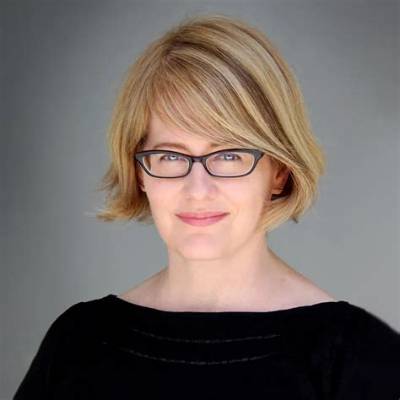 Kimberly Foster - Net Worth, Age, Height, Birthday, Bio, Wiki!
