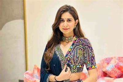 Kinjal Dave Net Worth, Age, Height, Bio, Birthday, Wiki!