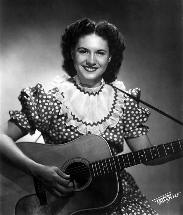 Kitty Wells Net Worth, Age, Height, Bio, Birthday, Wiki!