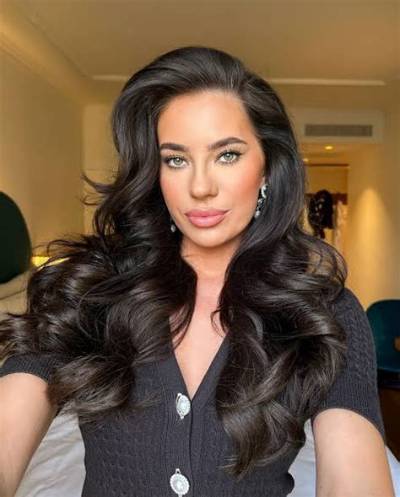 Klaudia Badura - Net Worth, Age, Height, Birthday, Bio, Wiki!