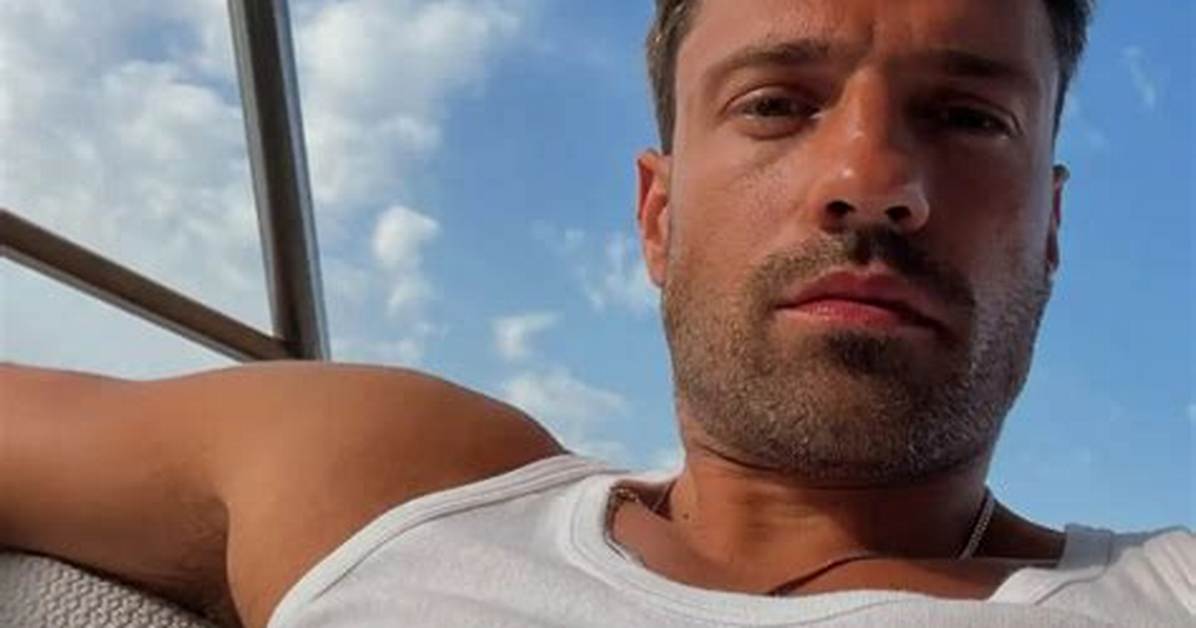 Konstantinos Apostolopoulos - Net Worth, Age, Height, Birthday, Bio, Wiki!