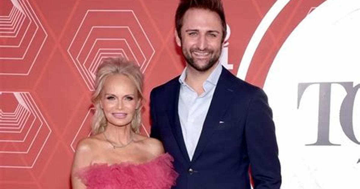 Kristin Chenoweth Net Worth, Age, Height, Bio, Birthday, Wiki!