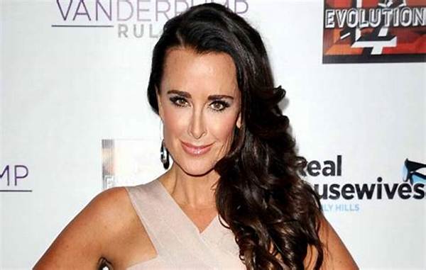 Kyle Richards Net Worth, Age, Height, Bio, Birthday, Wiki!