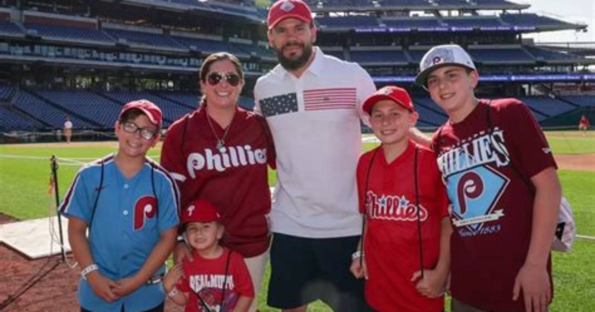 Kyle Schwarber Net Worth, Age, Height, Bio, Birthday, Wiki!